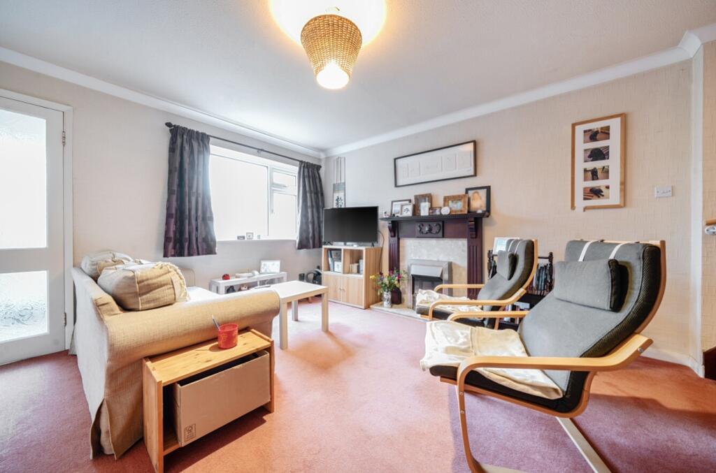 1376284-8-690a0b6441f14