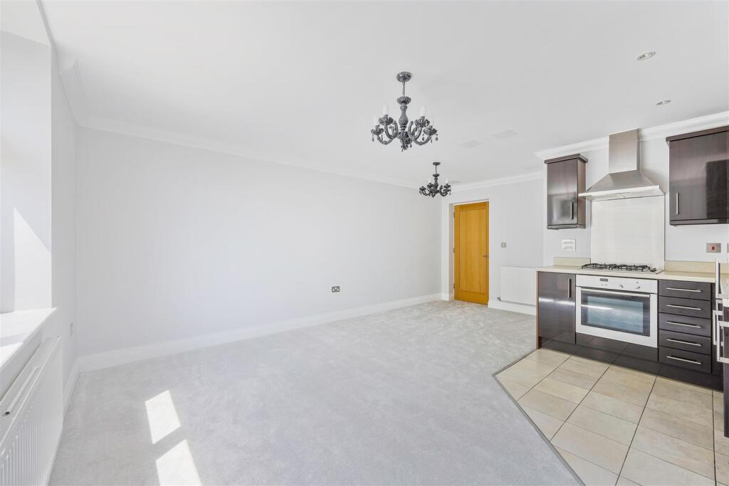 AMBERLEIGH HOUSE, 5 (16 FROM 25)-7.jpg