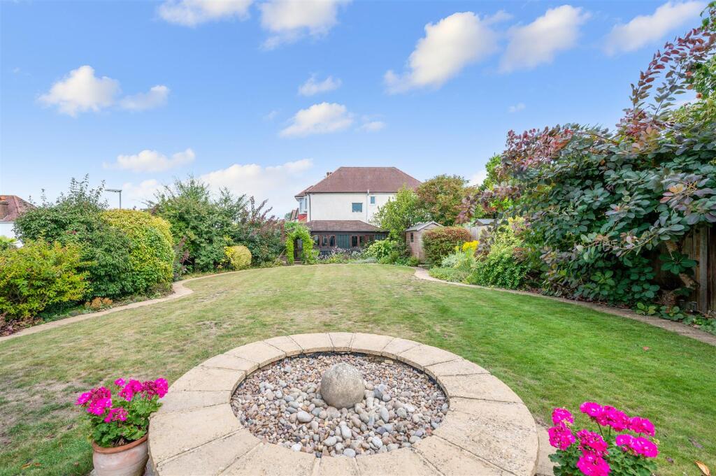 WILLMOT WAY, 54- (18).jpg