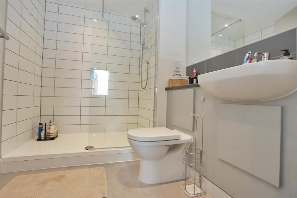 En Suite.jpg