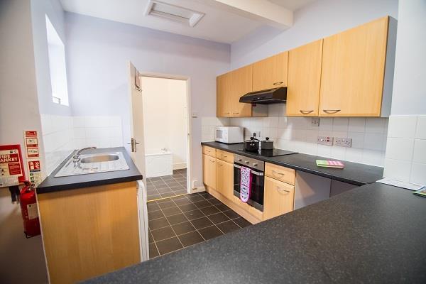417a_ecclesall_rd_student_properties_kitchen.jpg