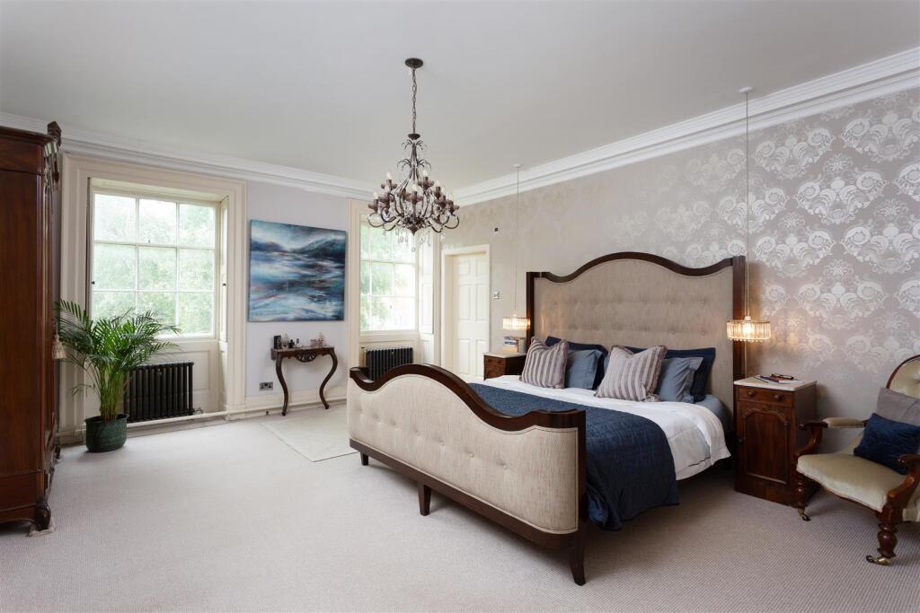 Garforth House-26 Bedroom 1.jpg