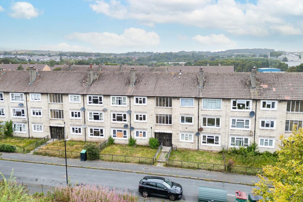 Balmoral Place, Dundee, DD4