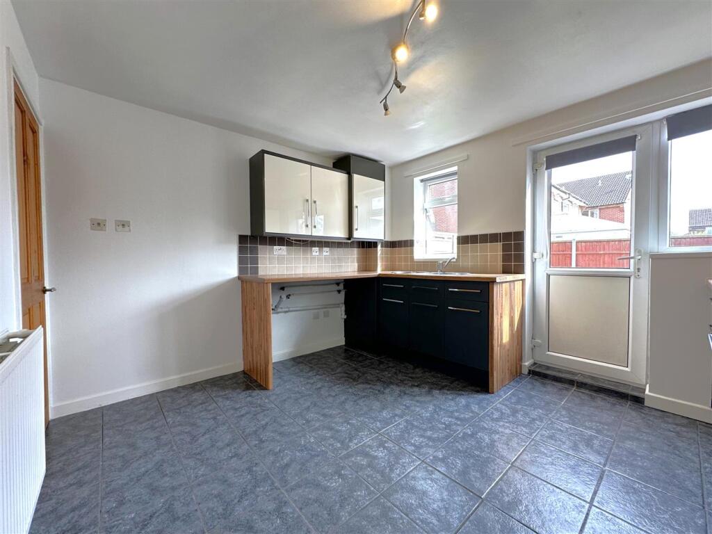 Kitchen 820