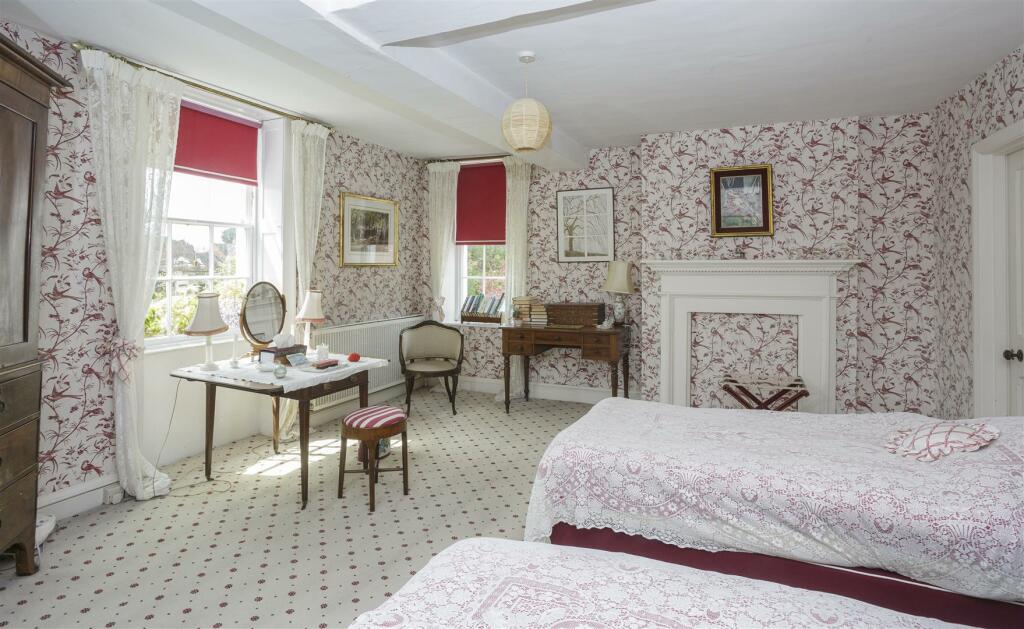 Bedroom.jpg