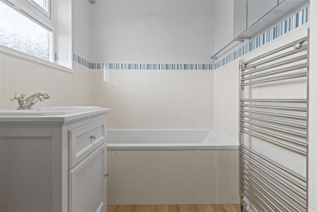 bathroom #2.jpg