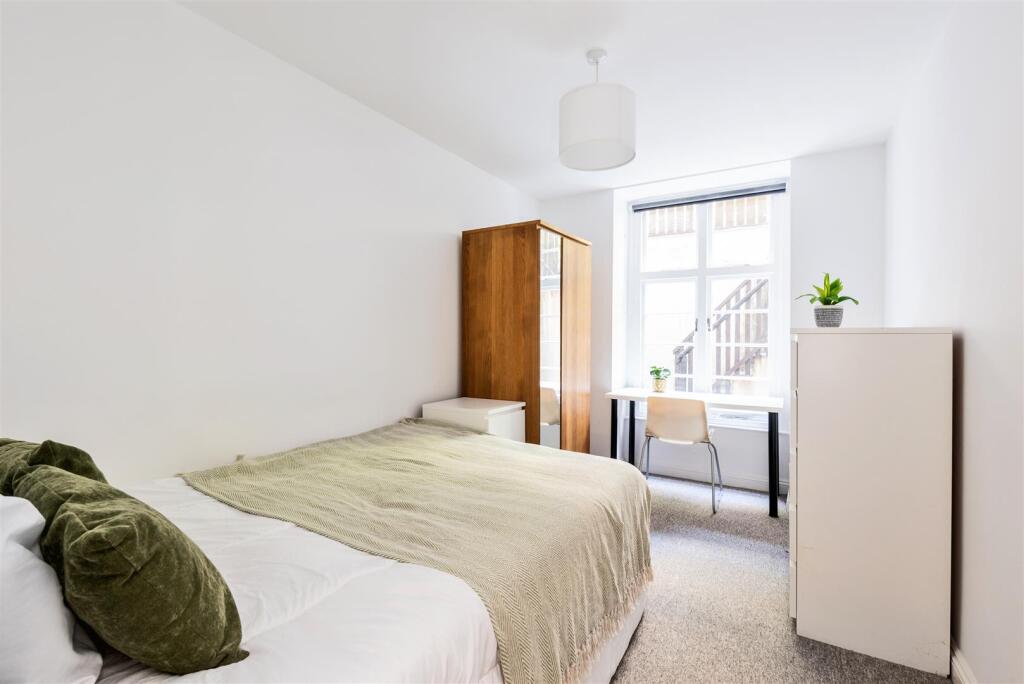 Flat 1, 13 Charlotte Street, Bristol BS1 5PP-9.jpg