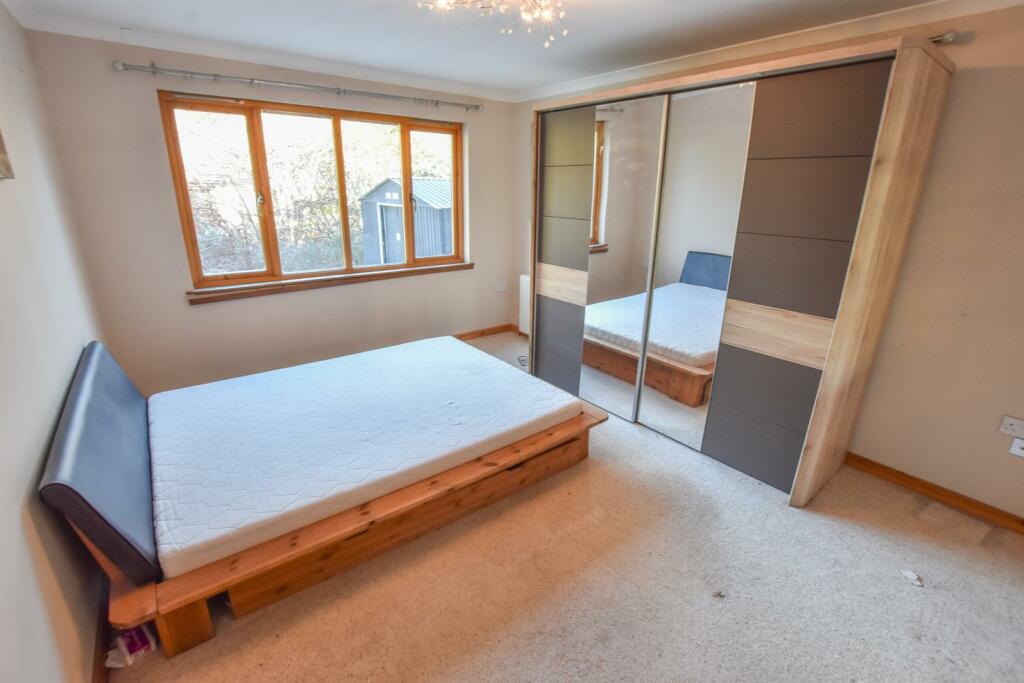 BEDROOM THREE (2)-2.jpg