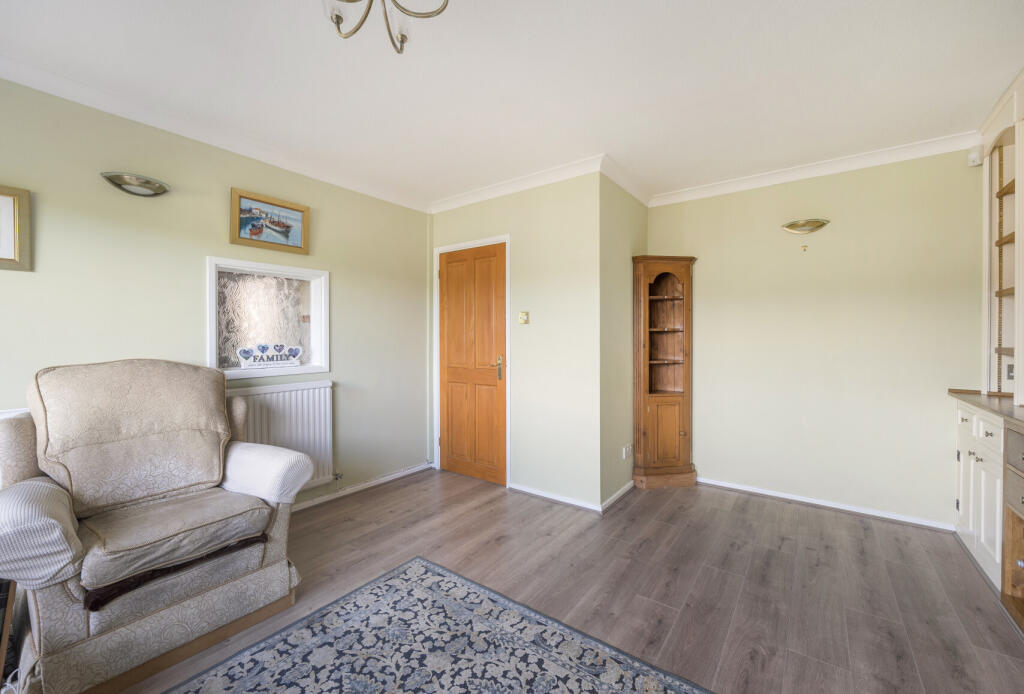 1295655-11-682ee7...