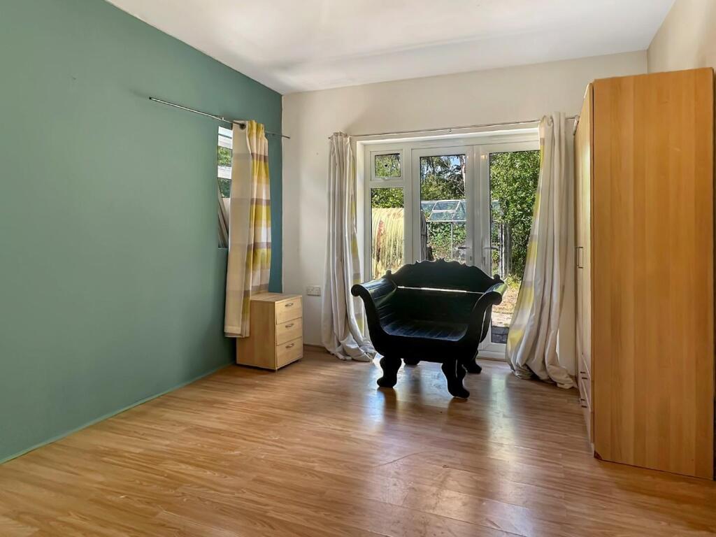 Img (12).jpg