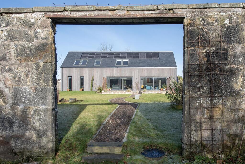 Blackwood House 3.jpg