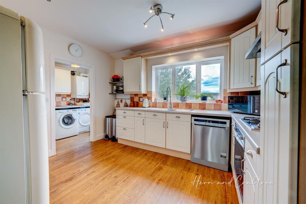 Page Drive, HernCrabtree (8).jpg