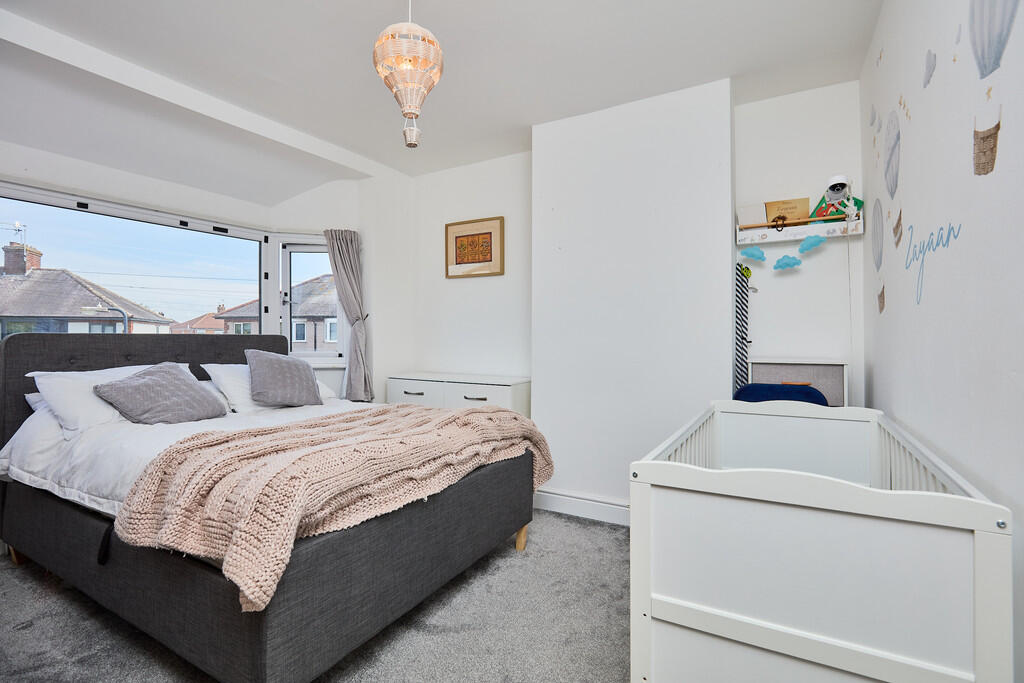 Edward Knight 202...