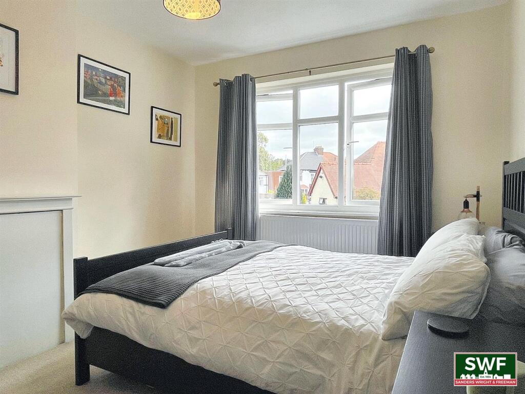 BEDROOM2A.jpg