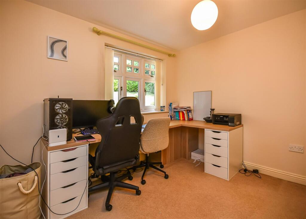 9 Windmill Fold-Bedroom 2.jpg