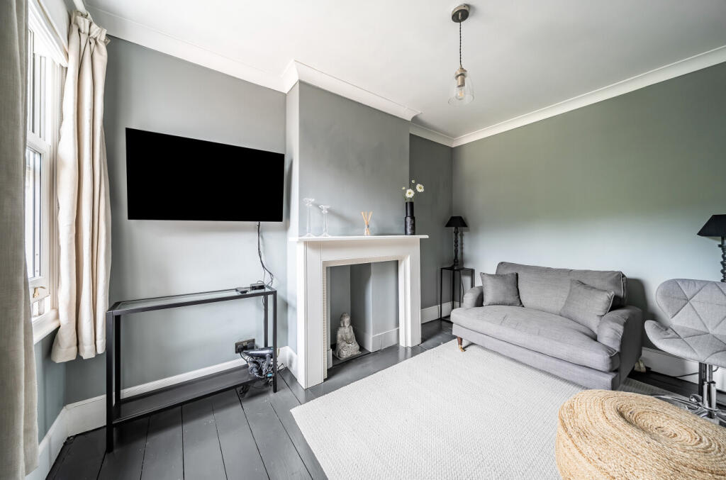 1344477-7-68af126...