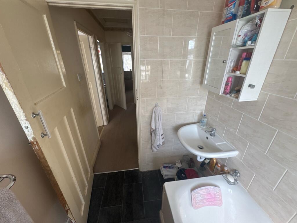 bd95fc58-c312-4ea...