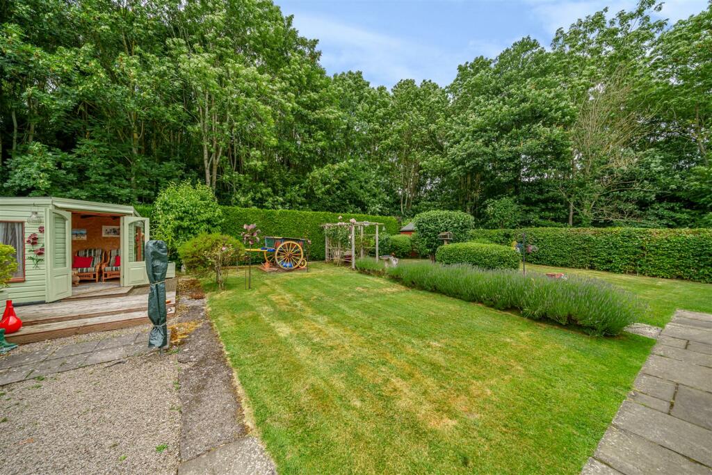 GARDEN