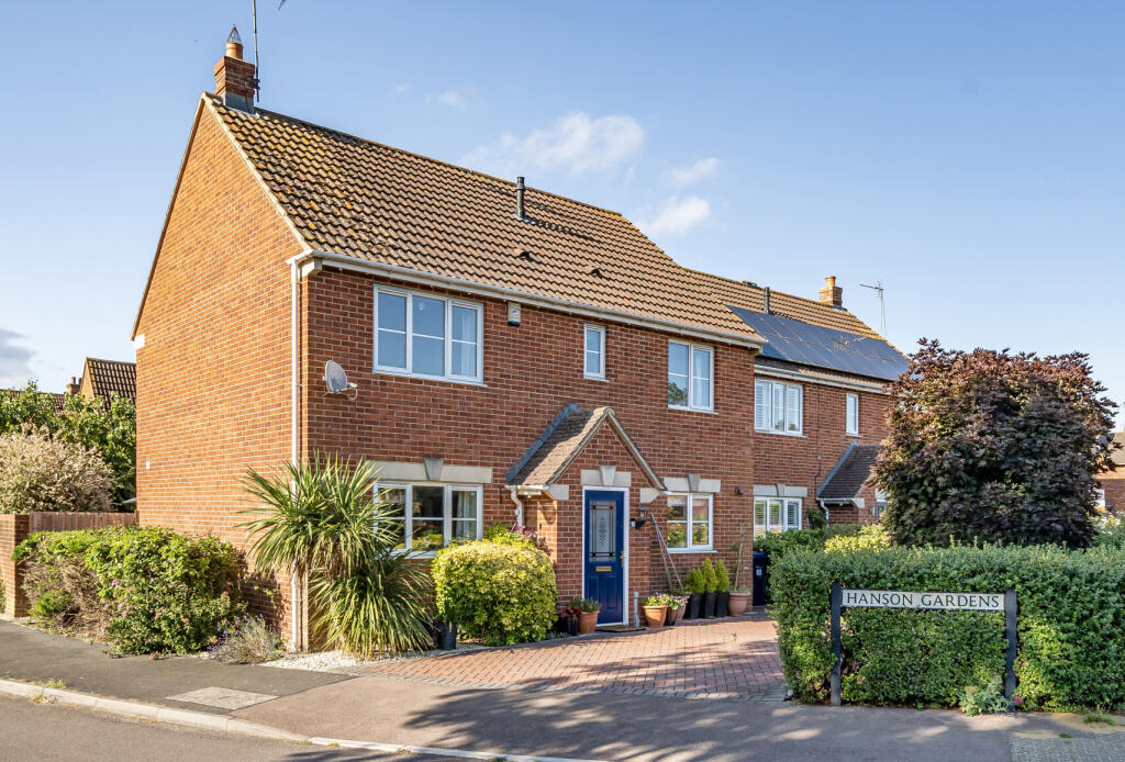 1312429-4-685aed2...