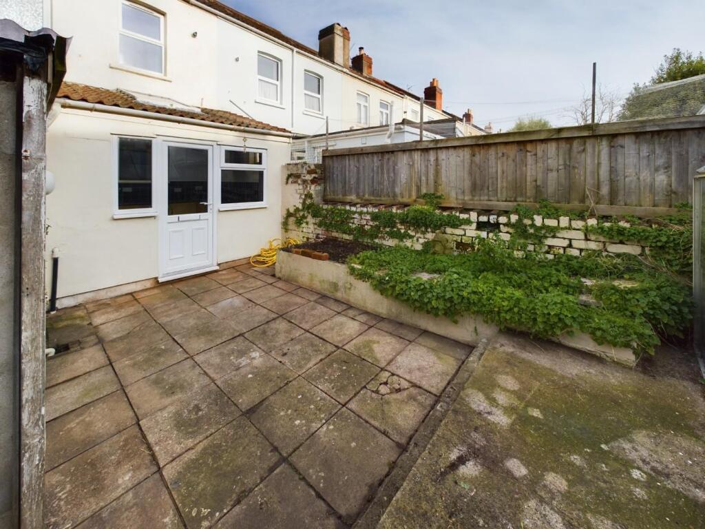 CAM01576G0-PR0207-STILL016.jpg