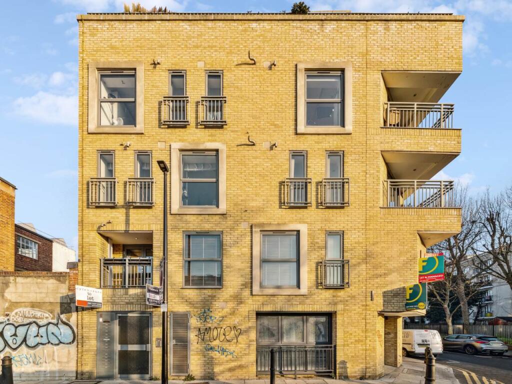 Flat 4 35 Woodseer S
