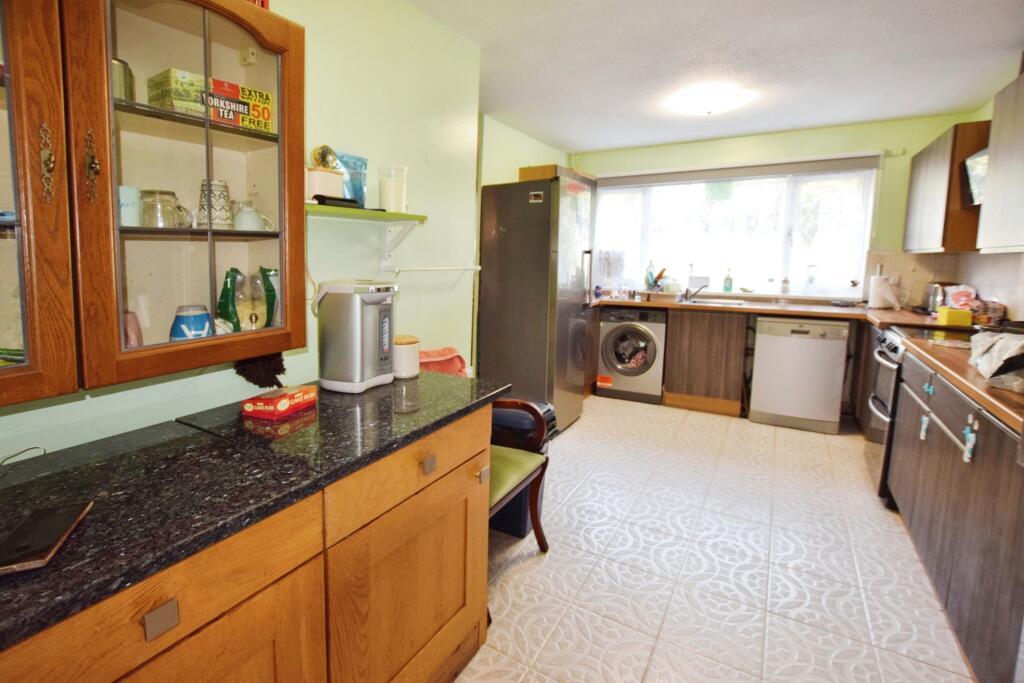 F6d185a6-379A9F91-4253-485C-948A-121AF9547557