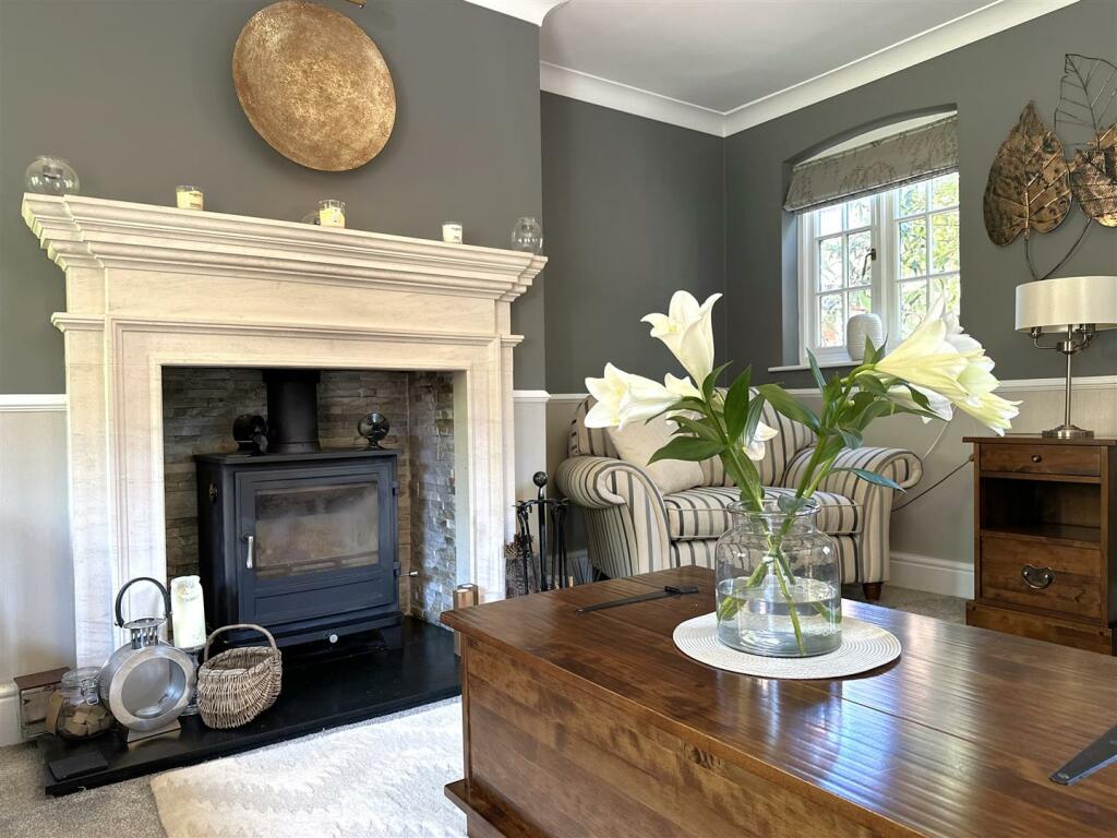 Inset Log-Burner 279