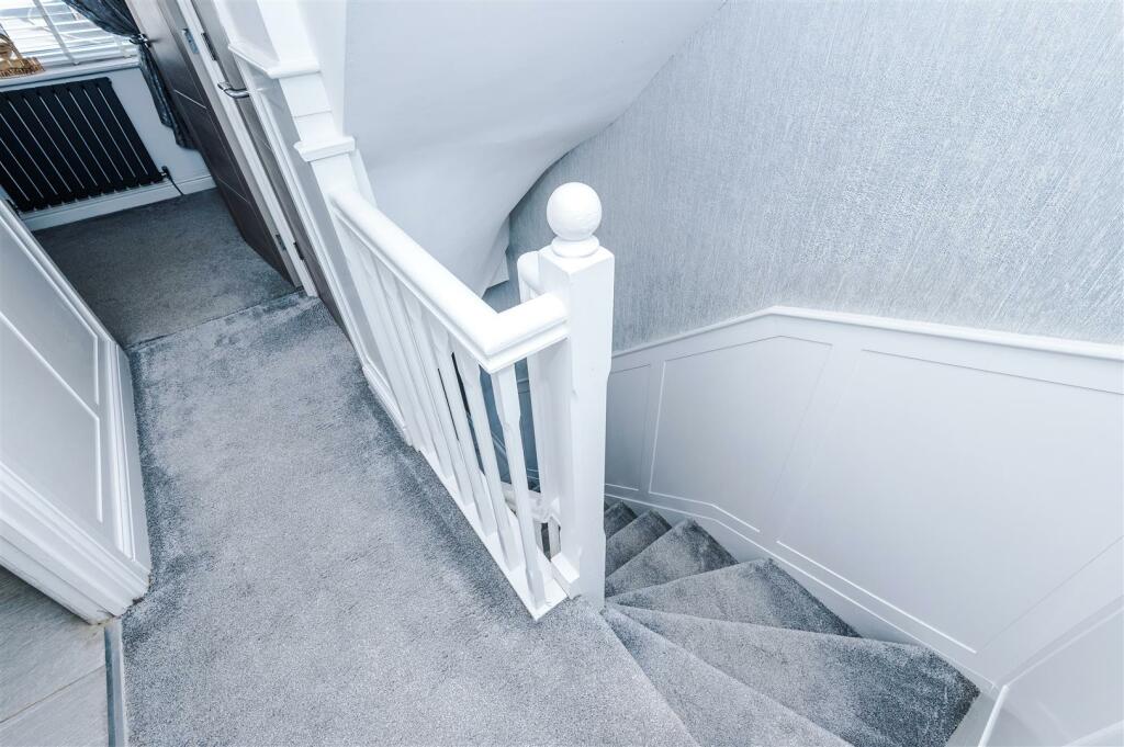 First Floor Landing.jpg