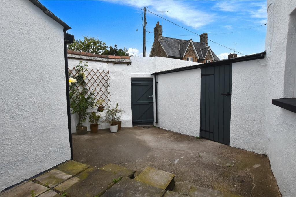 Rear Courtyard