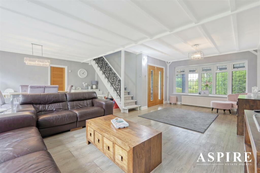 IMG_8651_11 copy 2.jpg