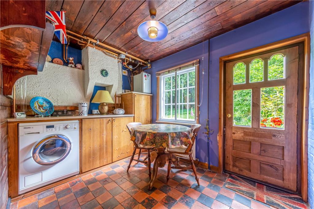 Breakfast Room