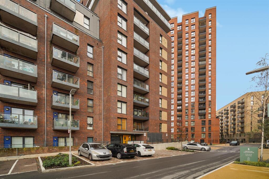 Flat 14, Goshawk Court - yLyxoZsetcCnvGc9YQY2.jpg