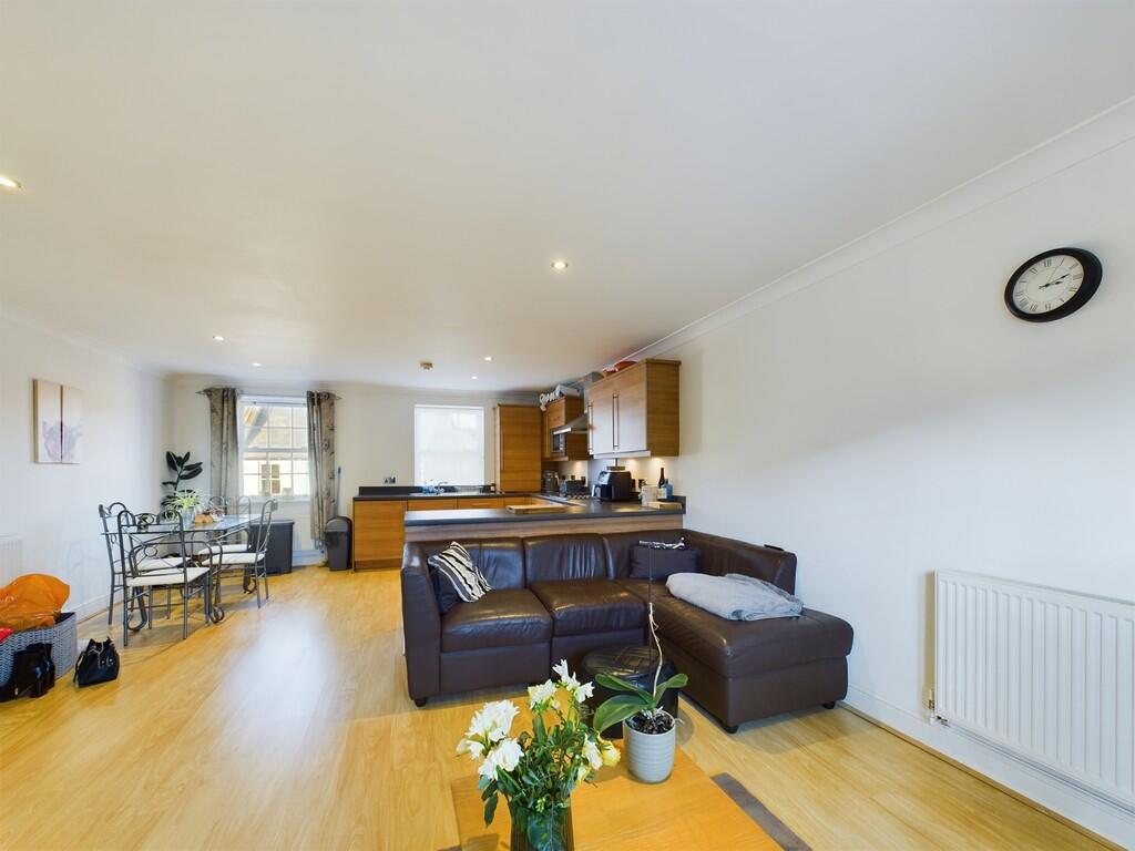 CAM01835G0-PR0146...