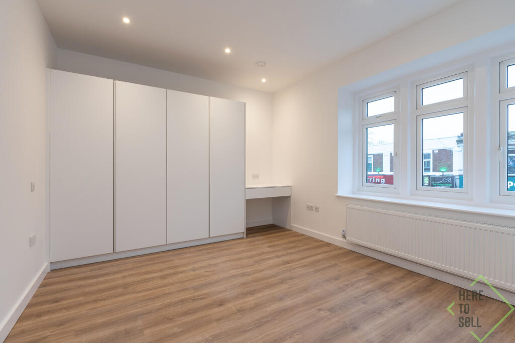 369 Green Lanes, London, N13 4JH-51