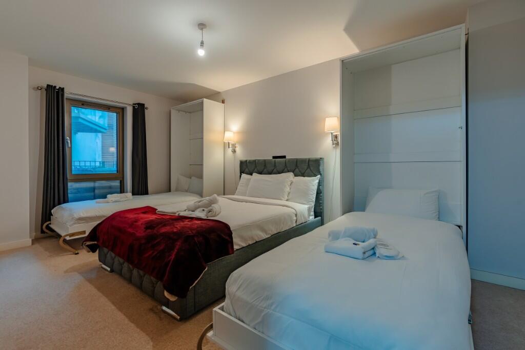 Wapping Wharf: Harbour Views & Projector Cinema, Rope Walk, Bristol, BS1