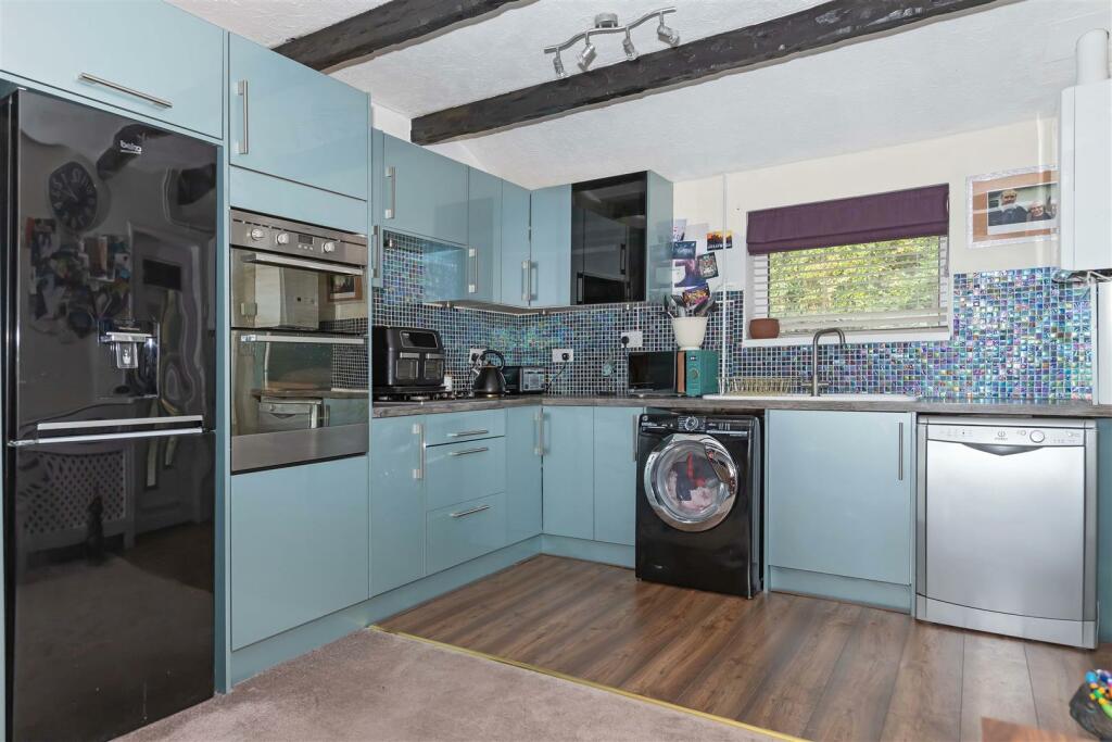 For Sale by Aspire Residential - Arundel Road