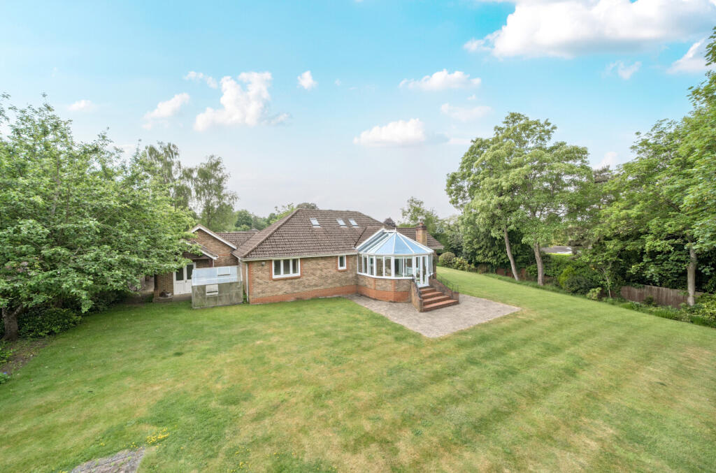 1290760-3-682b181...