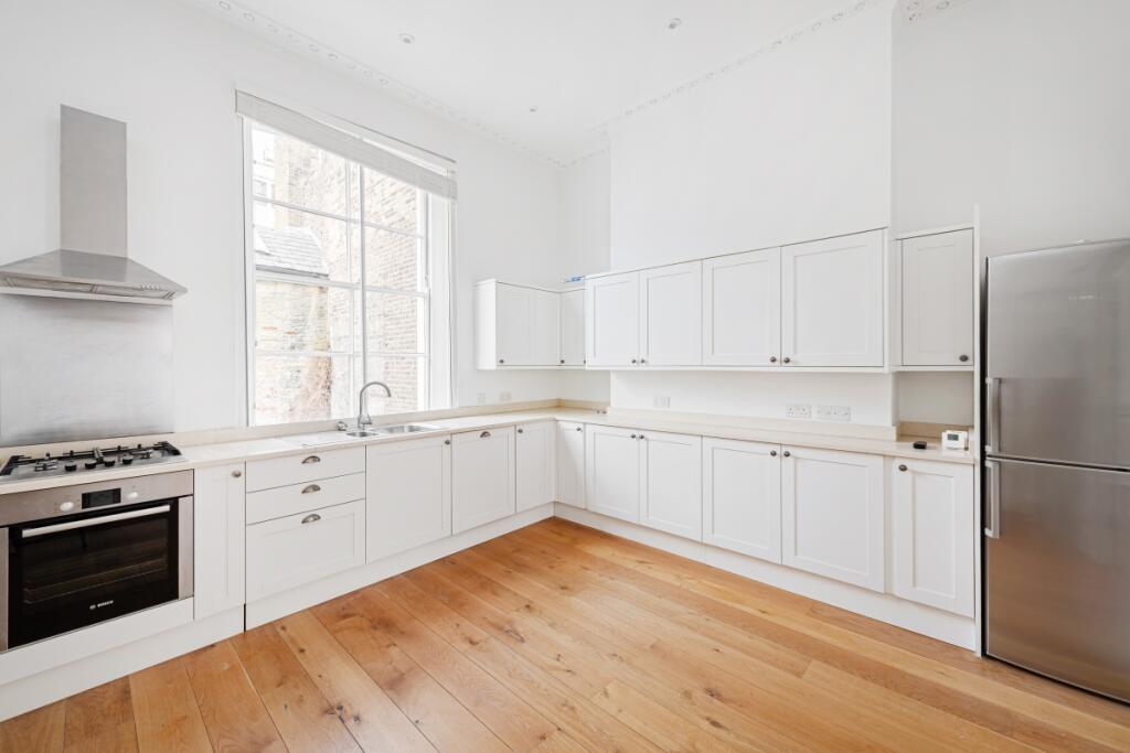 33 Conway Street ...