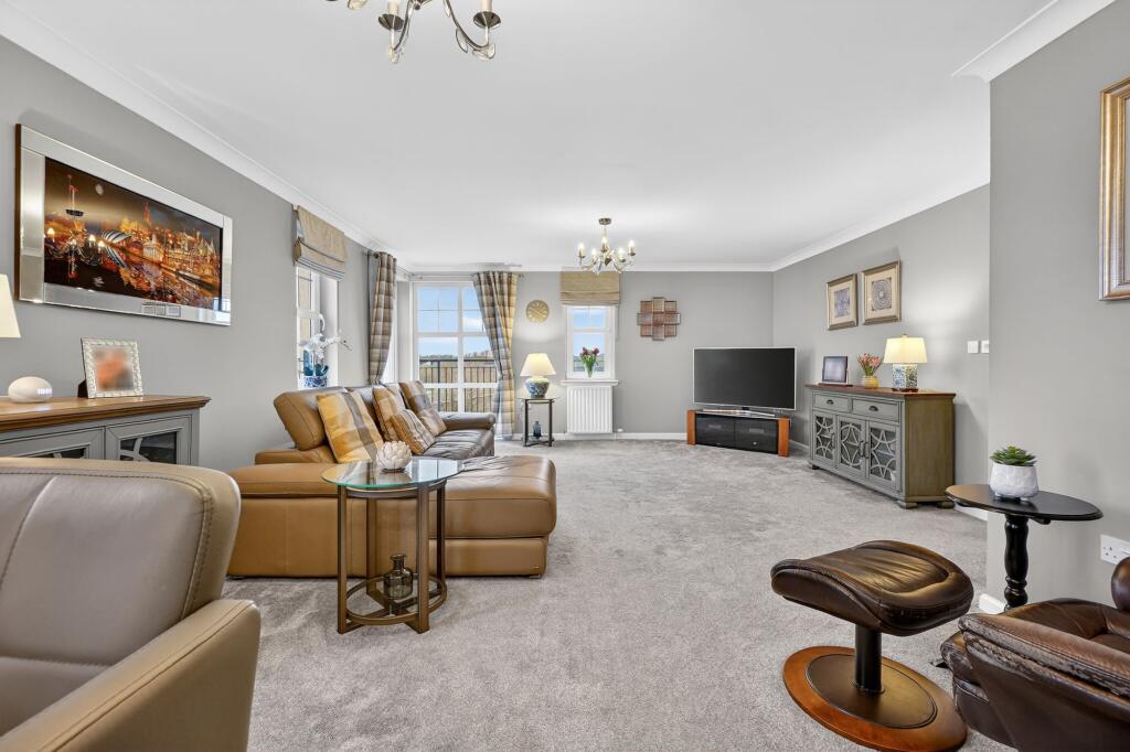 89 Belfast Quay Irvine KA12 8PR