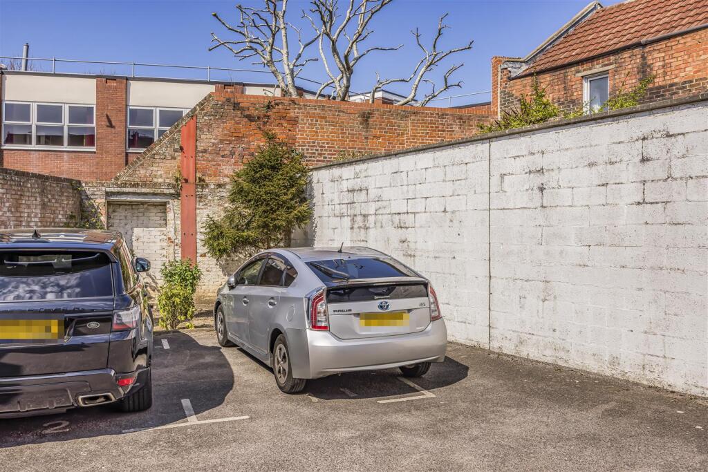 1 Castle Court, Castle Road, Southsea-PorticoMarke