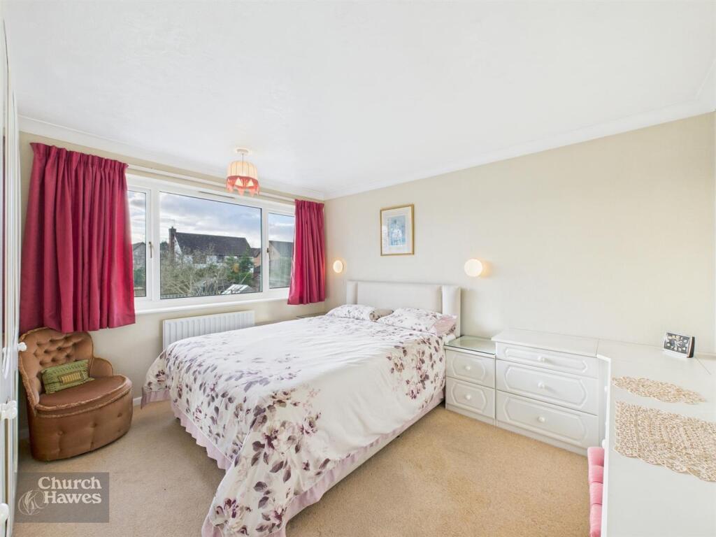 bed3.jpg