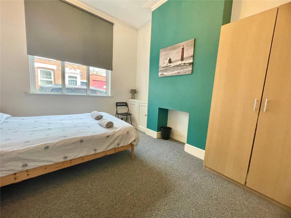 Lounge/ Bedroom Four