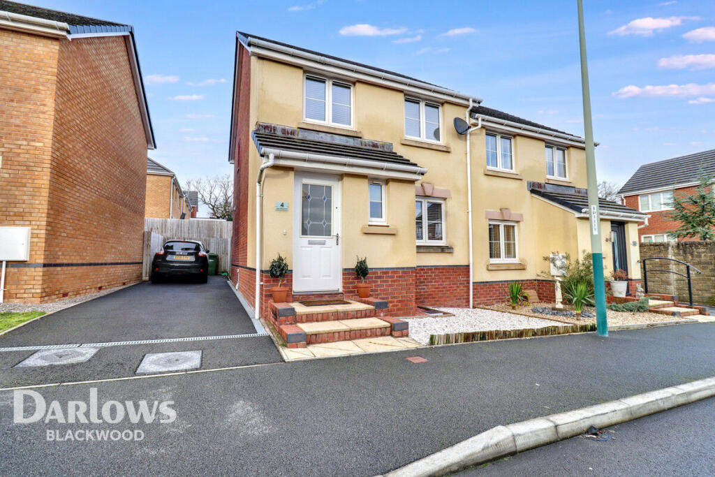 Lon Rhymni, Blackwood