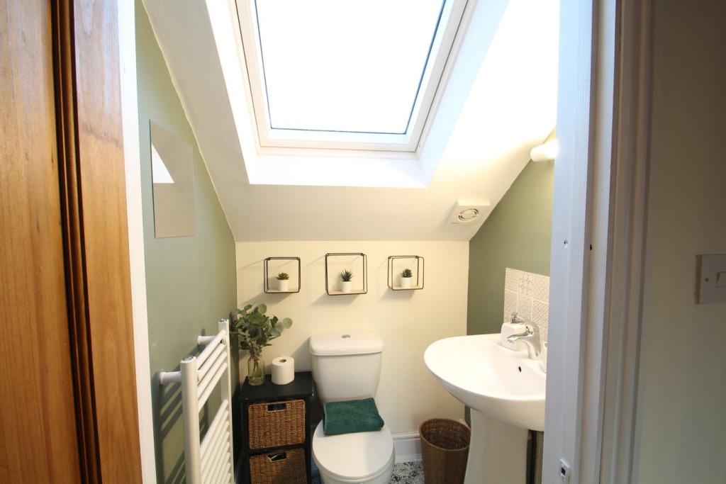 WC to Bedroom Ones