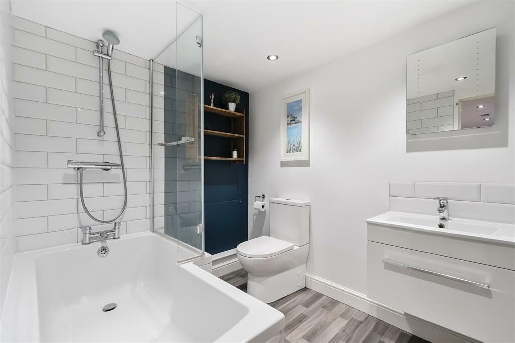 67502f9e41b29-1218419 (28).jpg