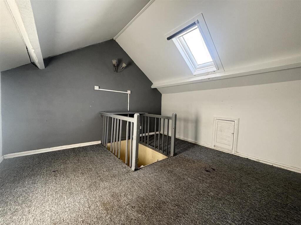 Converted Loft / Hobby Room