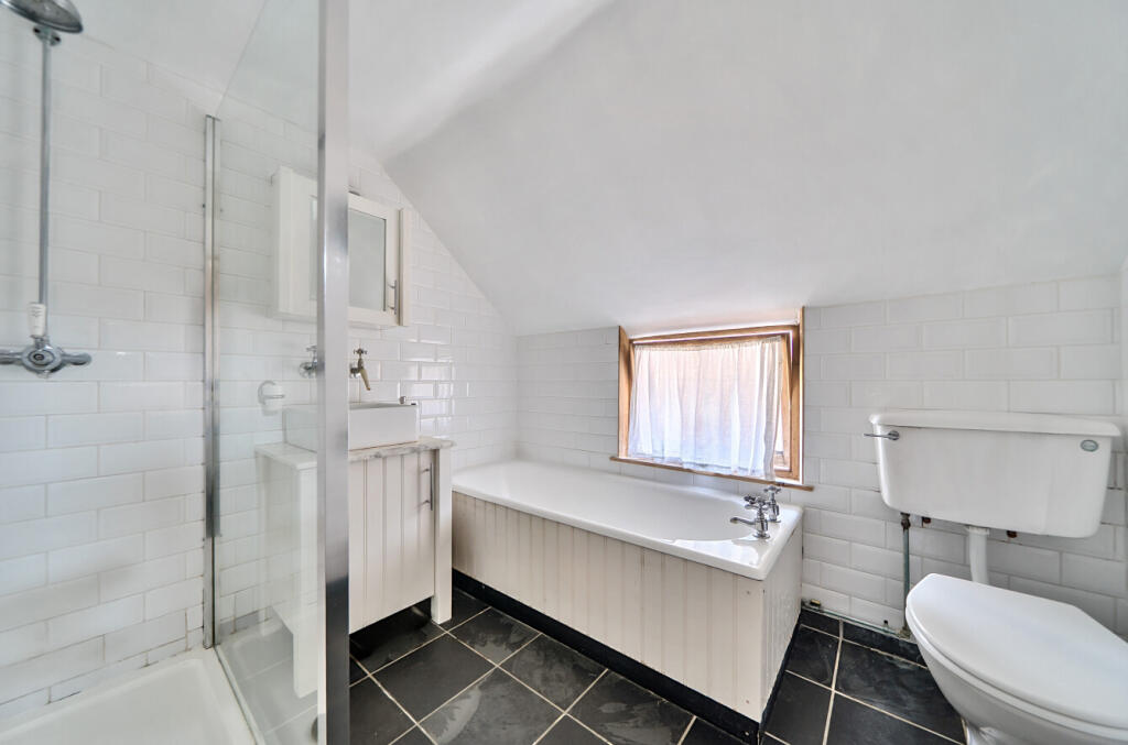 1313605-3-685468c...