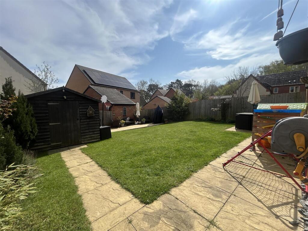 Scott Close, Northampton