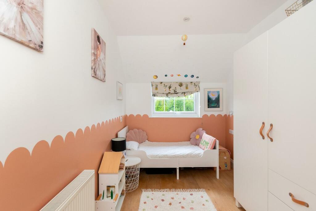 2D6CBH - Bedroom D.jpg