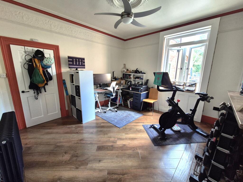Middle Reception room